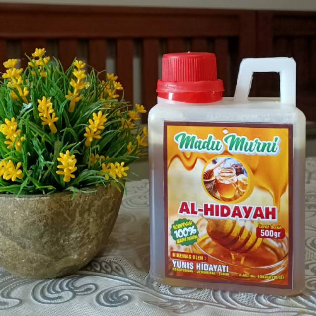 

Madu Randu Murni by Yunis Hidayati