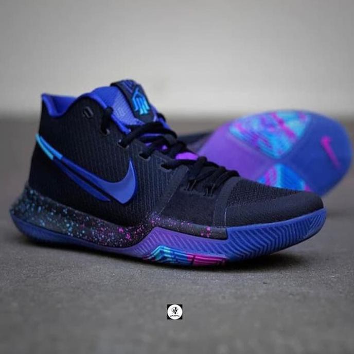 Harga Nike Kyrie 3 Original Terbaru Desember 2023 BigGo Indonesia