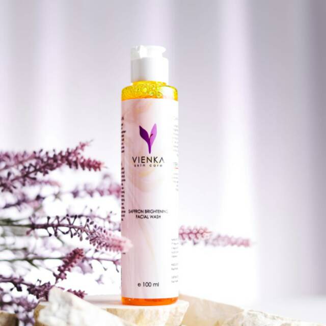 Vienka Facial Wash Saffron skincare