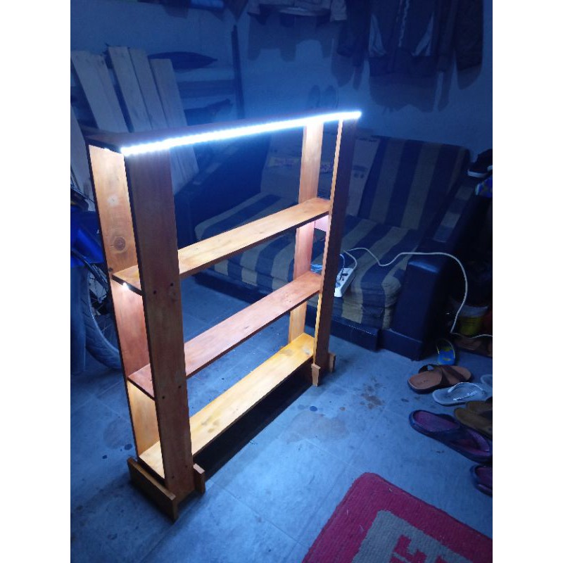 Rak ikan cupang 70x12x100cm(lampu led)