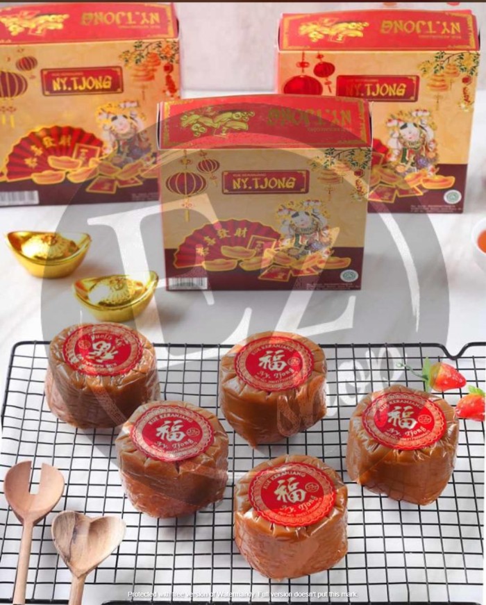

Kue keranjang/ dodol imlek/ kue cina Ny Tjong 1dus/ 10kg/ 40pcs @250gr