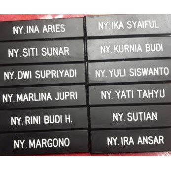 

Nama Dada Atau Name Tag Atau Papan Nama Nyonya Barang Paling Laku