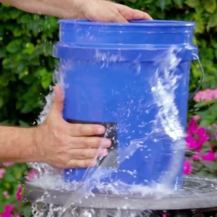 

Buruan Lakban Khusus Anti Bocor Anti Air Flex Tape Pipa Ember 10 X 152 Cm Hot Sale