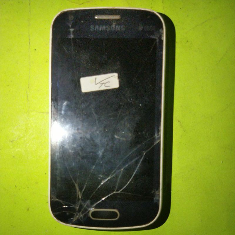 samsung gt-s7562