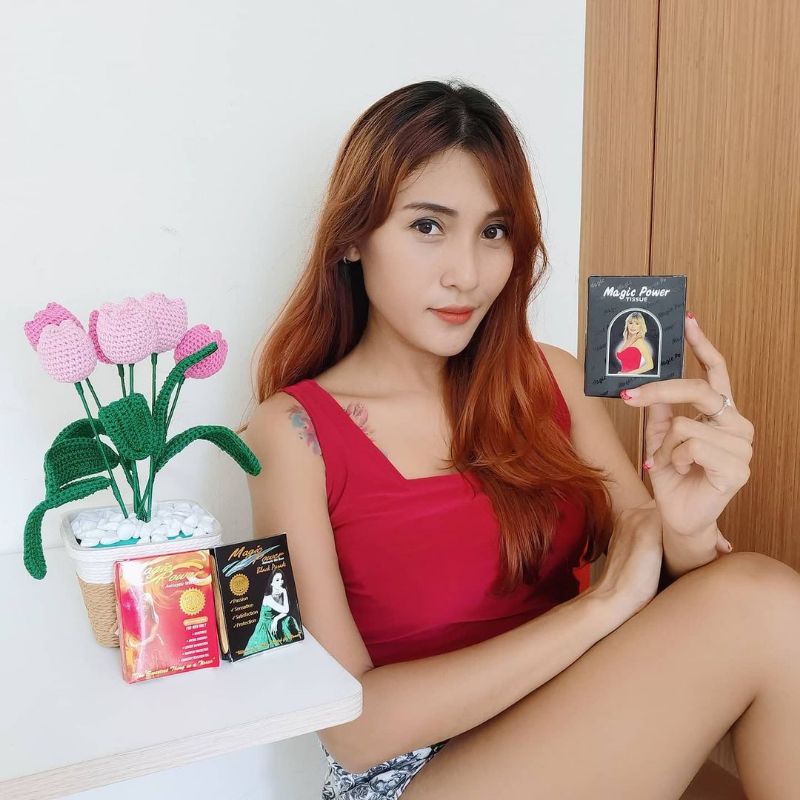 [Privasi Terjamin  Aman] Tisu Magic  Magic Power Tissue Merah Tisu Magic Power Crimson Desire ( Kotak Merah ) Isi 6 Sachet