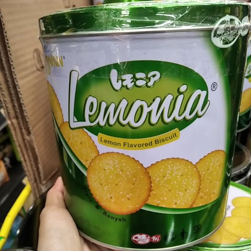 

Lemonia Kaleng 650gr/Nissin Lemonia Kaleng/Biskuit Nissin Lemonia Kaleng