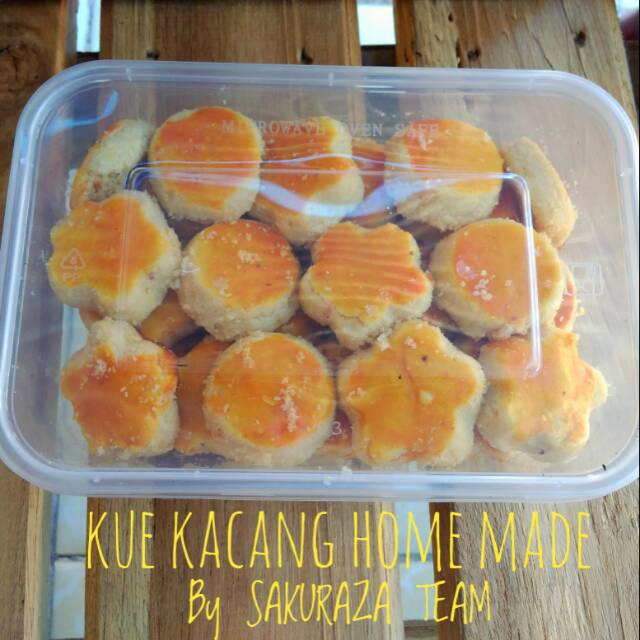 

Kue kacang/kue kering/kue rumahan/roti kacang 250gr