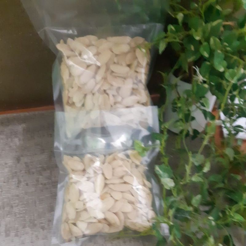 kacang kenari mentah150gr