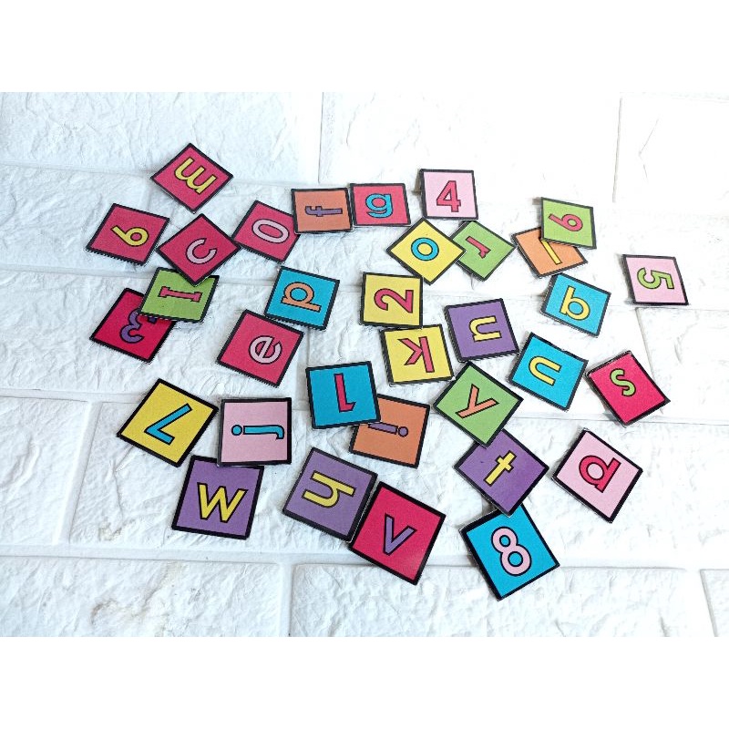mainan alphabet mainan angka magnet