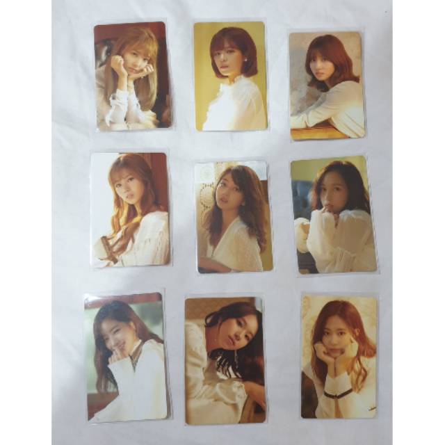 [ OFFICIAL ] TWICE FIRST LOVE 2018 SEASON GREETINGS PHOTOCARD