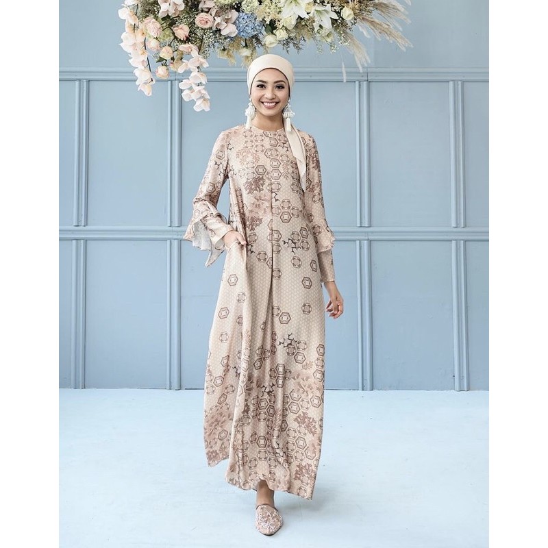 Nirmala dress by wearing klamby caviar XL