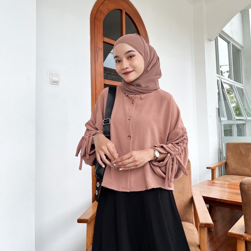 LESI BLOUSE