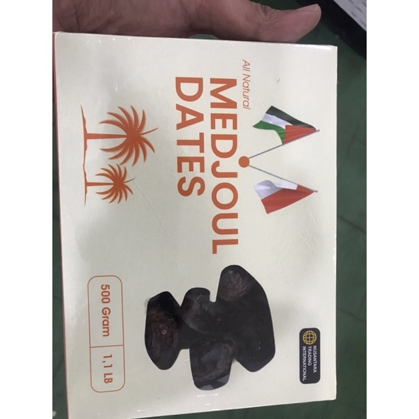 

kurma medjoul 500 gr