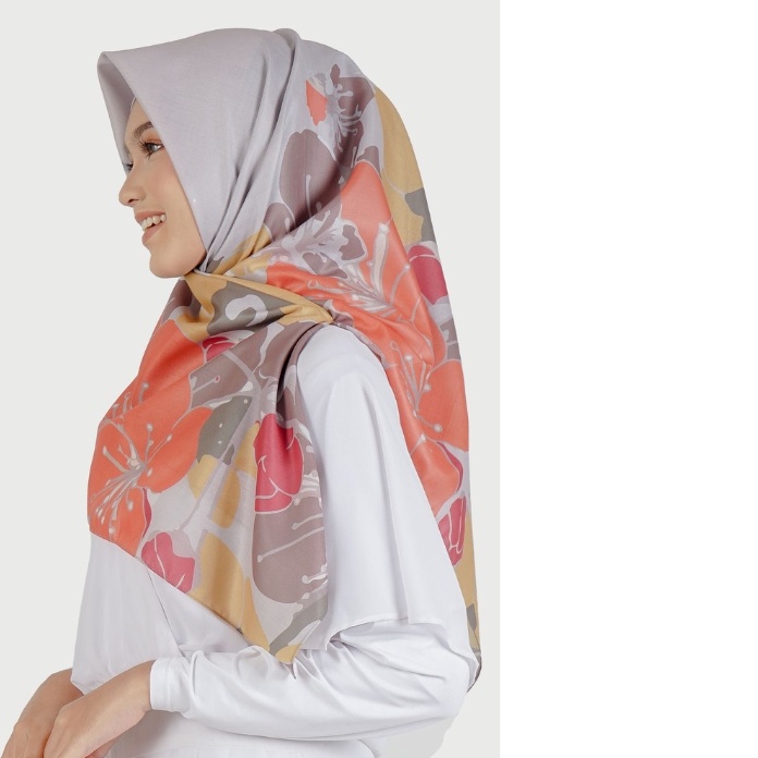 HIJAB SEGI EMPAT MOTIF ELZATTA