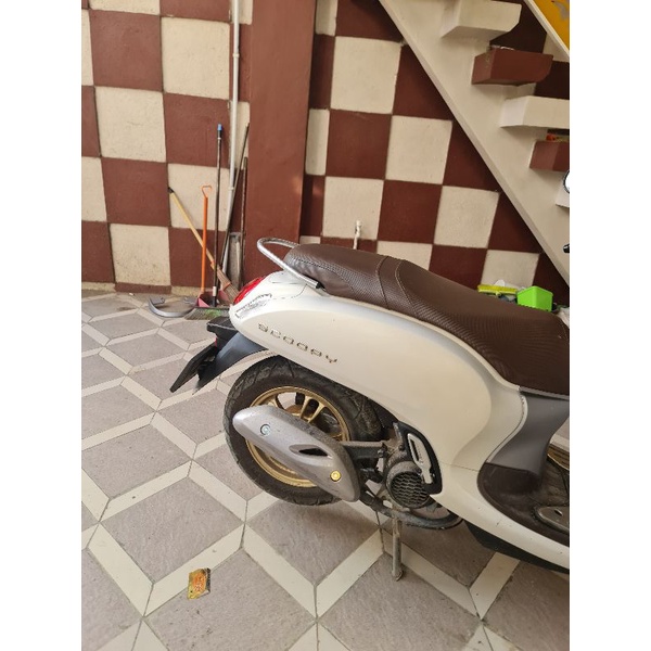 BEHEL BELAKANG SCOOPY KARBU PNP 2010 SAMPAI 2013