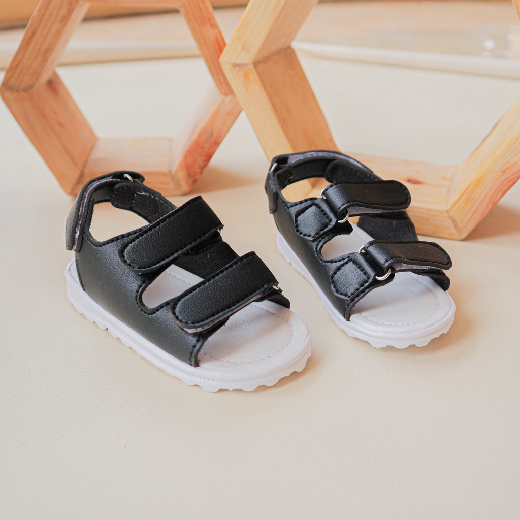 Sepatu Sendal Anak Bayi Prempuan dan Laki-Laki/ Unisex Usia 1 tahun - 4 tahun / Bahan Kulit Sintetis Sepatu Sendal Polos