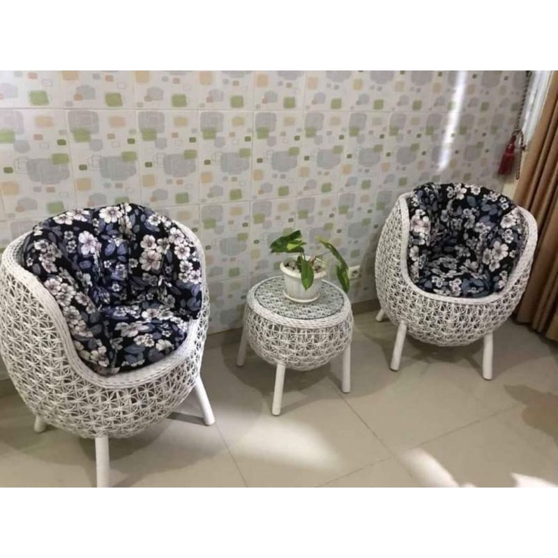 Kursi Teras Brekele Rotan Sintetis Santai Malas Halaman Taman Ruang Tamu Modern