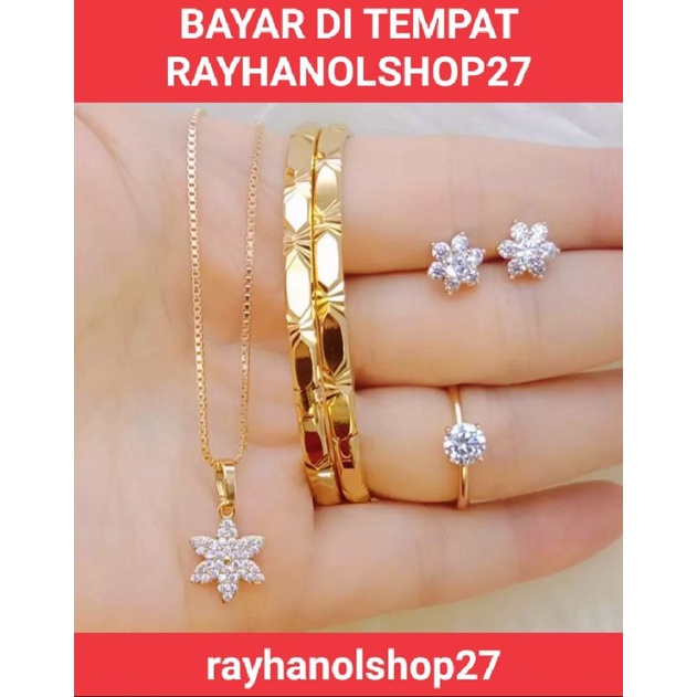 Set lengkap wanita titanium lapis emas 18-22K anti karat motif pilihan