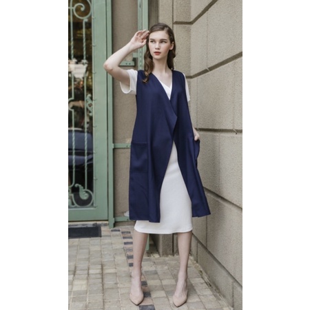 MAVEN BRAND NEW WITH TAG MOSES OUTER ROYAL BLUE