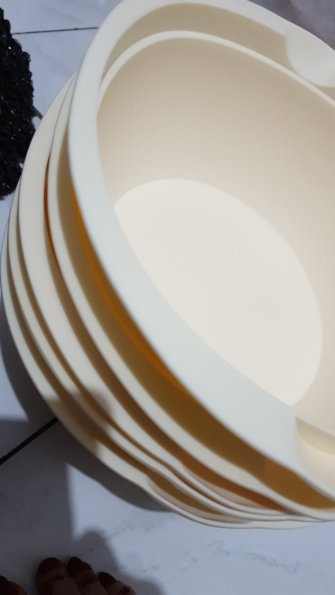 Batamgrosir.id | Kotak Makanan Verona Wadah Saji 2.8l Food Storage Green Leaf 7688