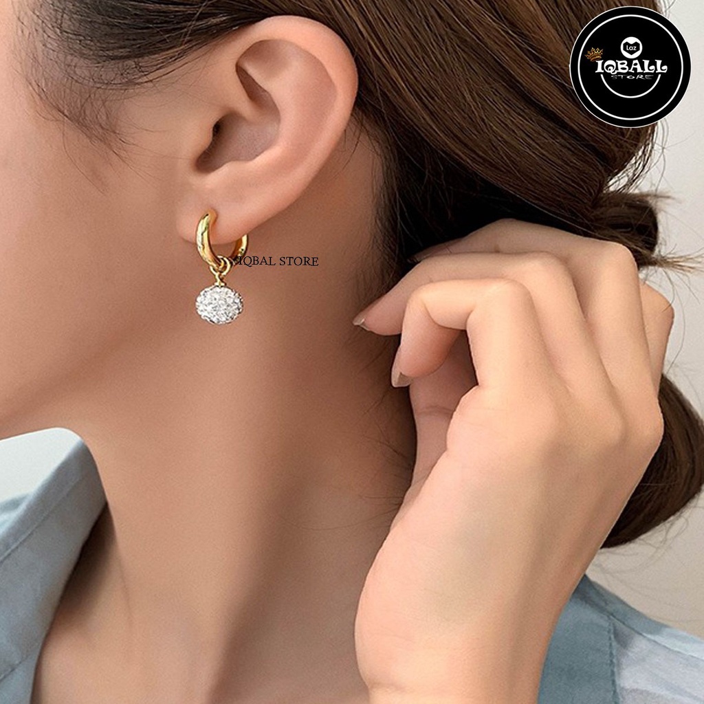 IQBAL STORE - Anting Wanita - Anting Model Bola Kristal Lucky Ball Crystal / 1 Pasang Anting Jepit B