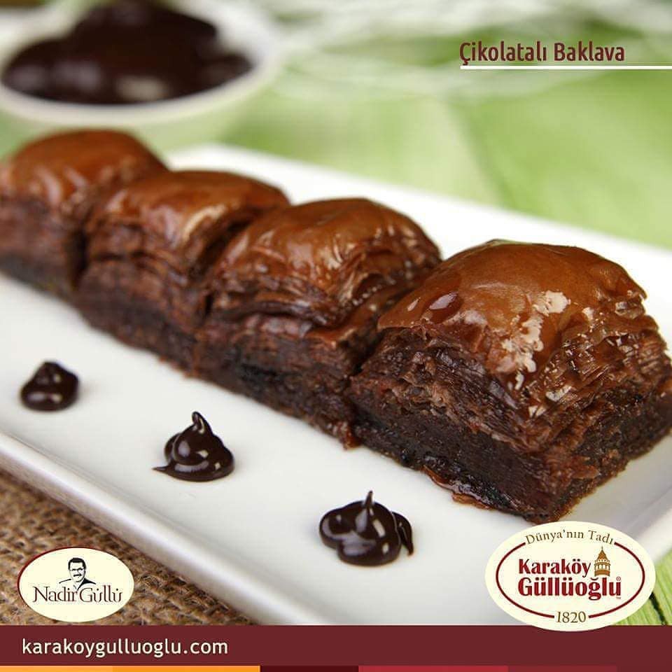 

Chocolate Baklava Original Turki (Makanan Import Turki)