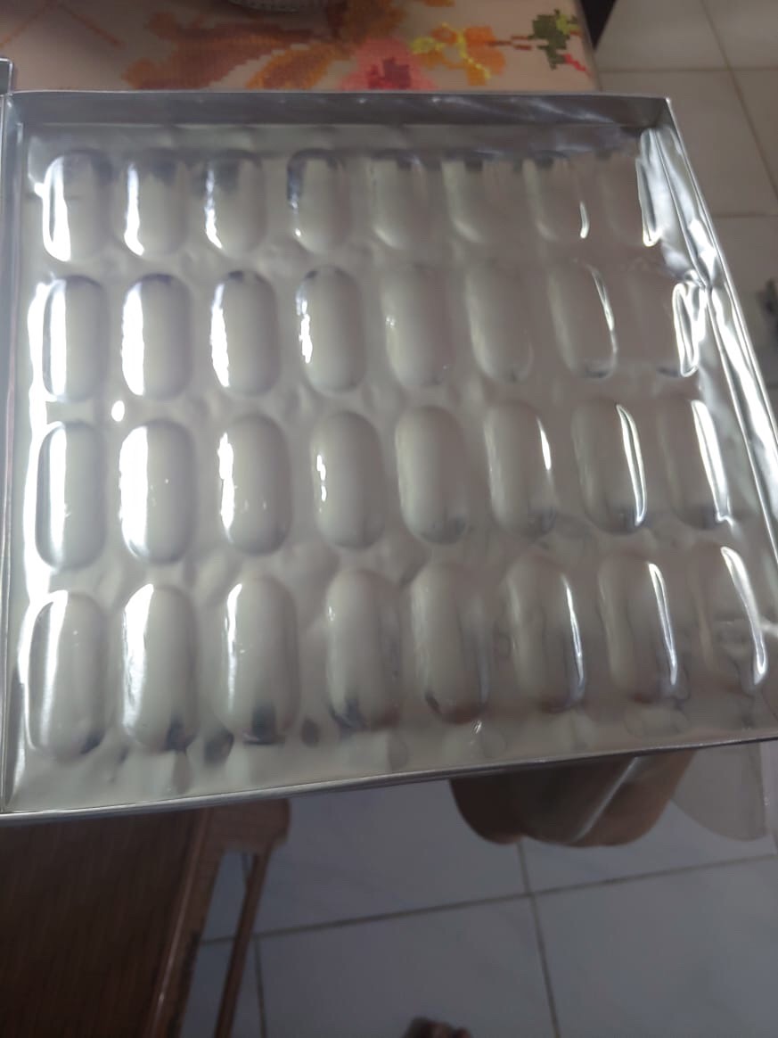 Cetakan Lidah Kucing Besar