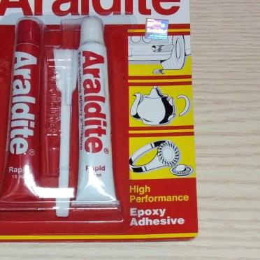 

Lem Besi Perekat Kuat 5 Menit Araldite Rapid Epoxy Adhesive 5 Minutes