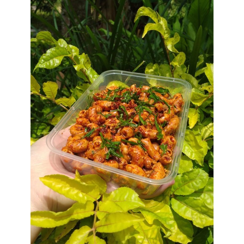 

MAKARONI BANTET BESAR 1kg BANYAK VARIAN RASA LEVEL PEDAS
