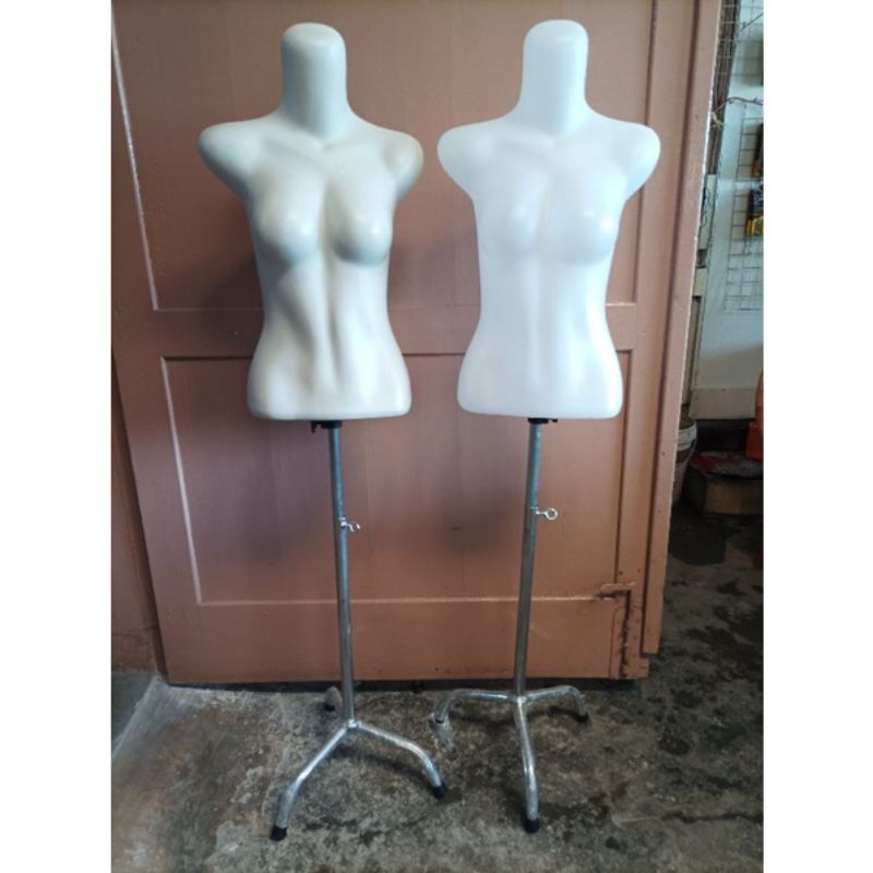 Patung Manekin Cewek + Kaki Besi Patung Cewek Manekin Wanita Patung Wanita Manekin Dewasa Setengah B