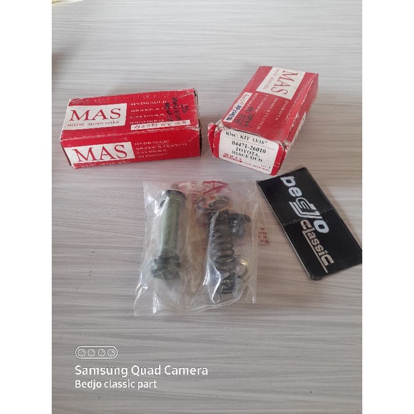 kit central master rem atas TOYOTA HIACE OLD BENSIN RH11 RH 11 import japan 04471-26010 brake master