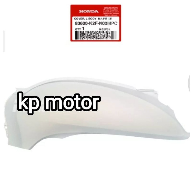 Cover body samping kiri scoopy 2021 ori