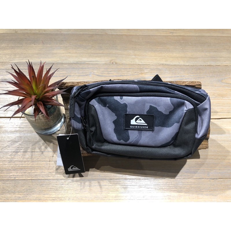 quiksilver original tas slempang