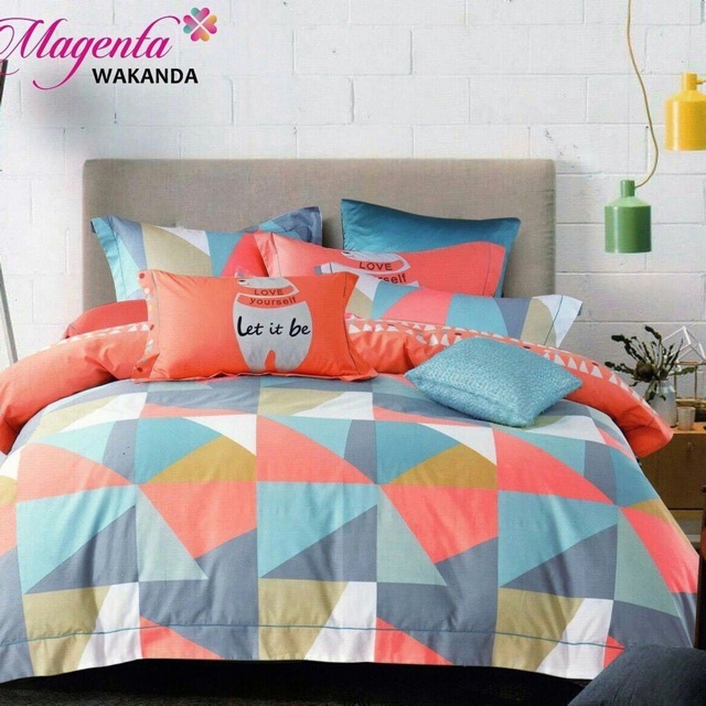 Sprei Magenta Motif Wakanda
