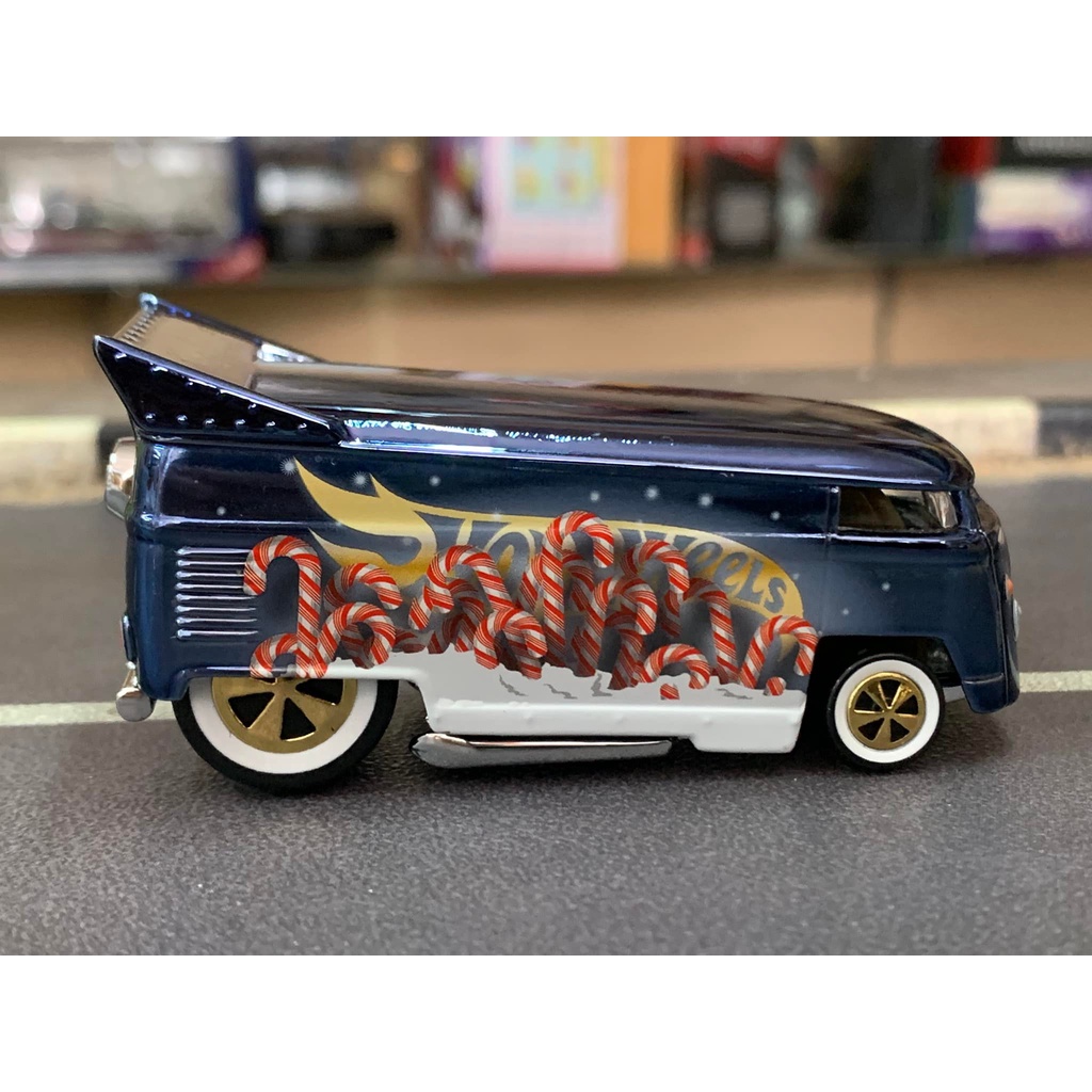 Hotwheels RLC Volkswagen Drag Bus Happy Holidays Loose Pack