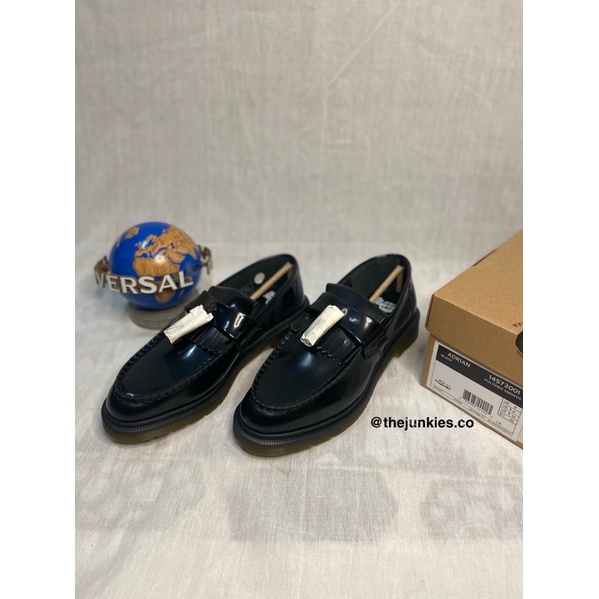 Sepatu Dr. Martens Adrian Tassel Black