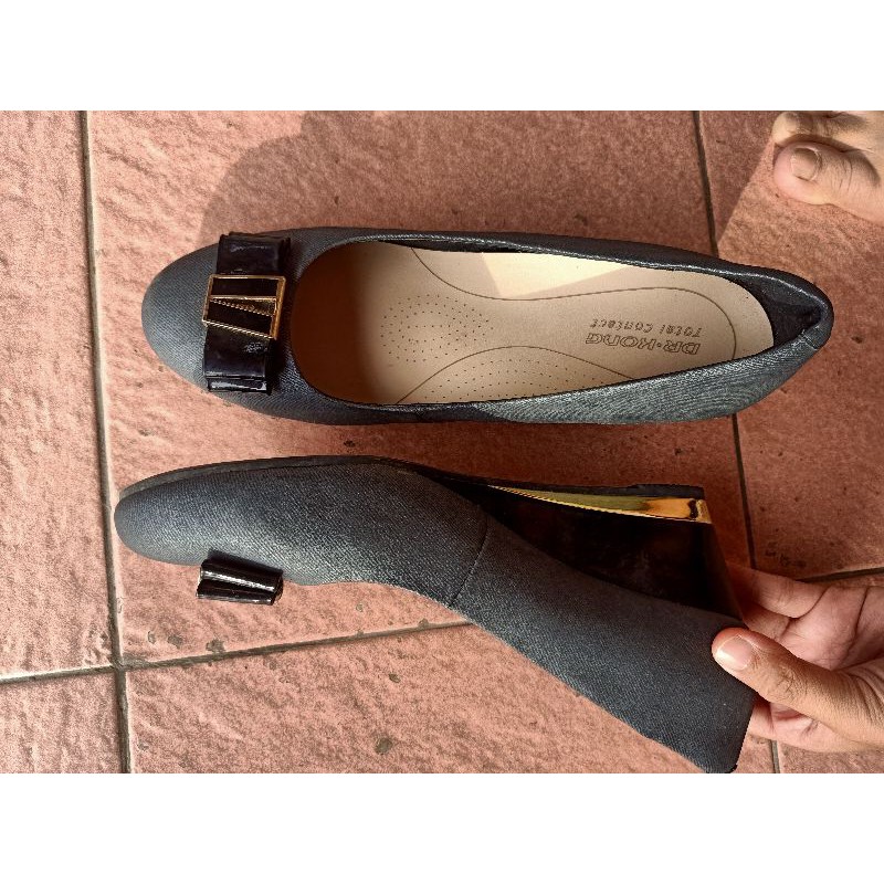 sepatu wanita preloved original dr.kong