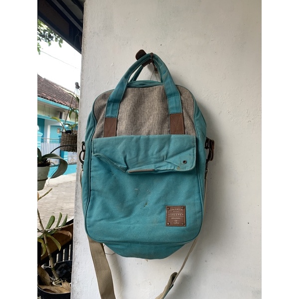 tas threerey preloved