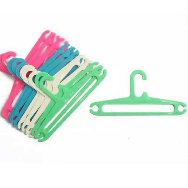 Ready Stock Hanger Baju/ Gatungan Baju Anak/ Hanger Kecil/ Hanger Tissu .....