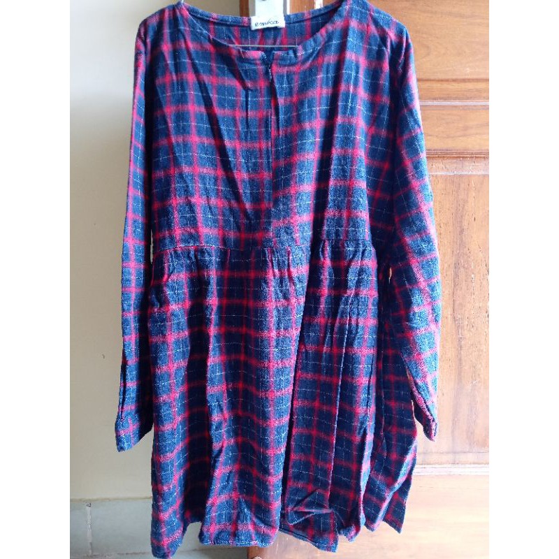 Tunik Flanel Jumbo Preloved Second Murah