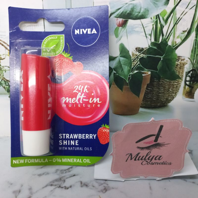 ORIGINAL NIVEA LIP BALM STRAWBERRY SHINE WITH NATURAL OIL