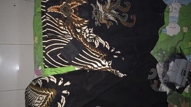 Maura Couple - Sania Ruffle Batik Couple Ori Ndoro Jowi Garansi Termurah Shopee -  Batik Modern Solo