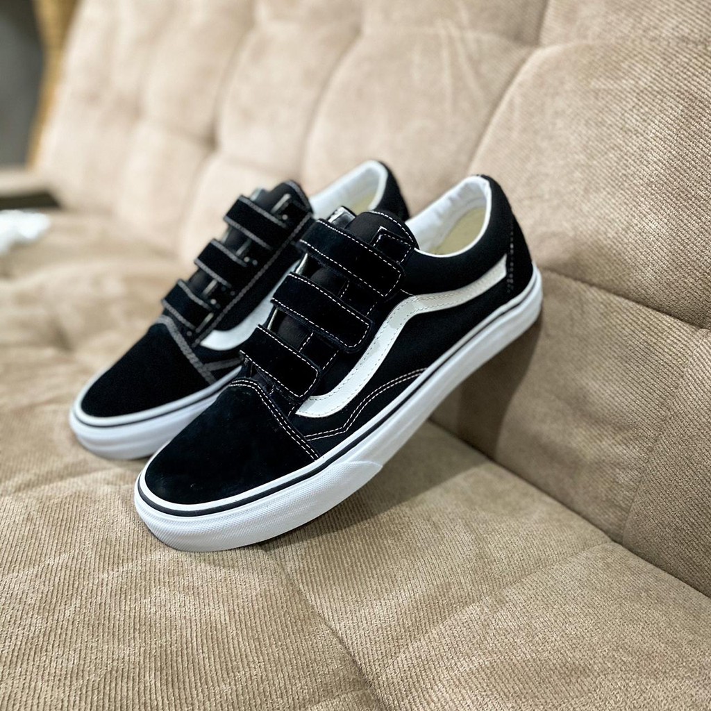 

Vans Velcro Classic Black White Original Gratis Paperbag