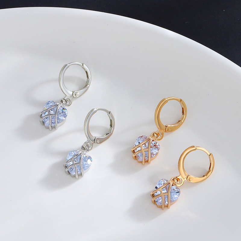 Anting Bentuk Hati Aksen Kristal Bahan Zirkon Warna Rose Gold Putih Untuk Wanita