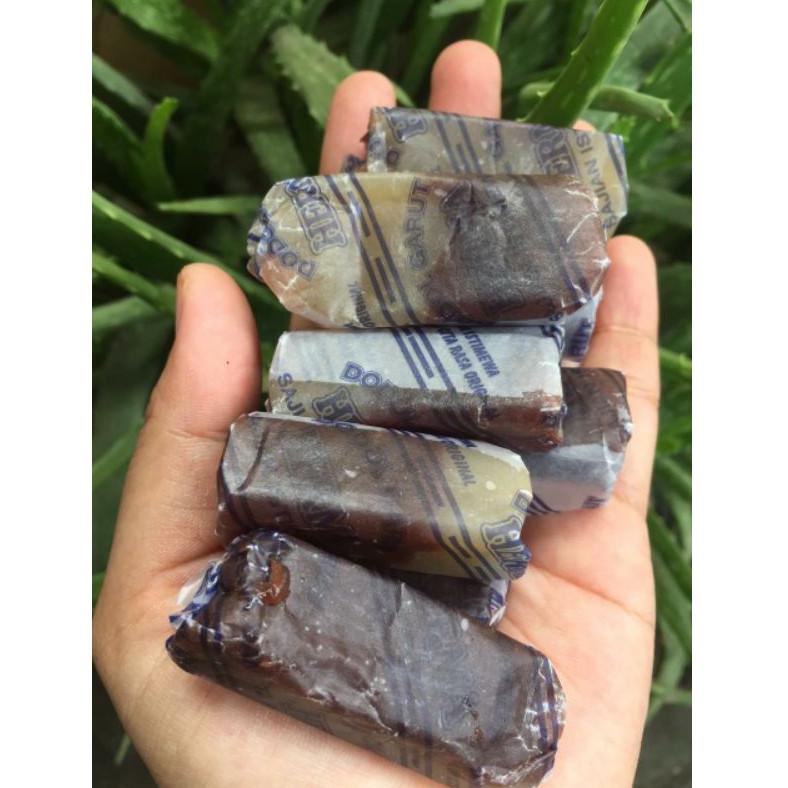 

GRATIS ONGKIR Dodol Garut Susu Kemasan 1kg (ART. C8676)