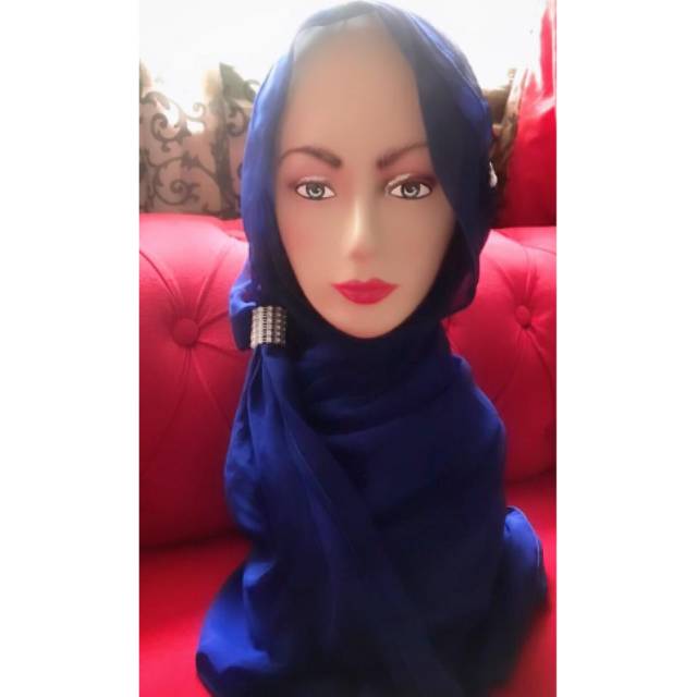 Hijab Instan Biru Dongker