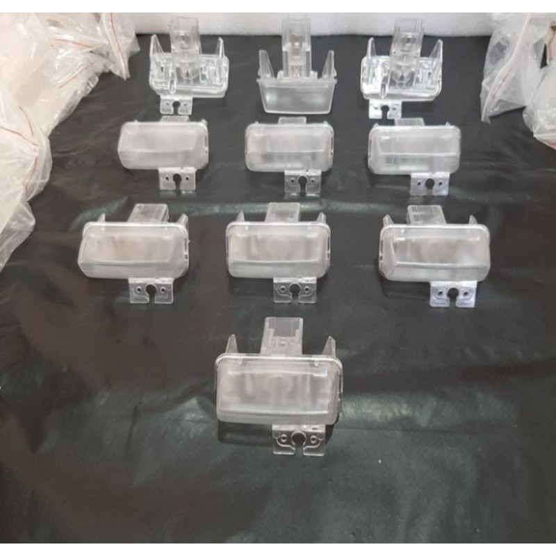 Rumah kamera mundur mobil innova reborn