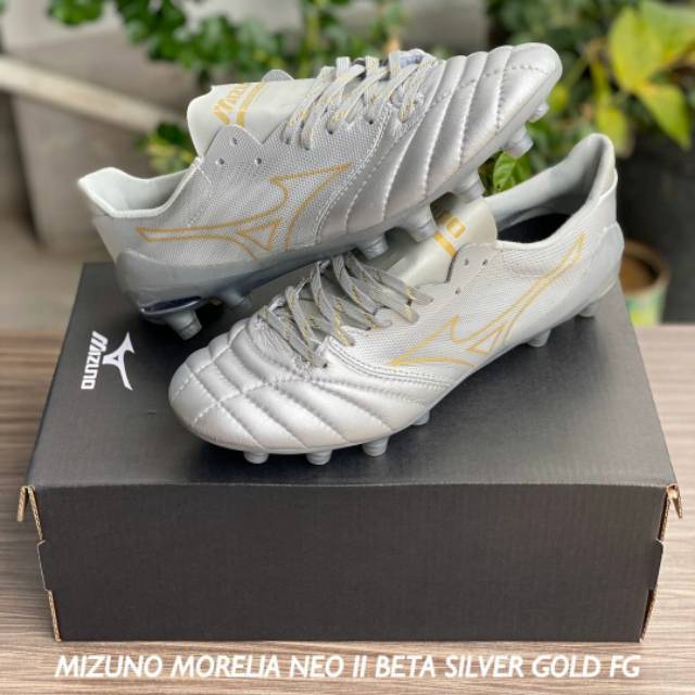 Mizuno Morelia Neo II Beta Silver Gold FG
