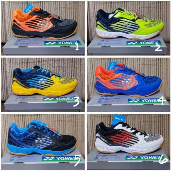 SEPATU BADMINTON YONEX 777 ORIGINAL
