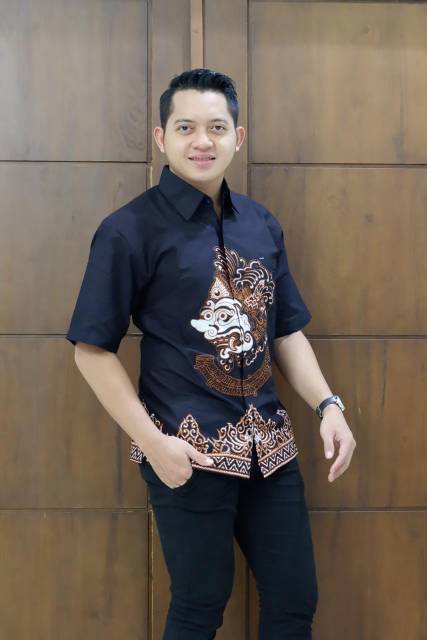 Hem pendek lapis furing ori batik solo sragenan